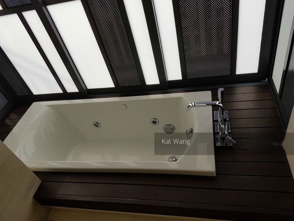 L'Viv (D11), Apartment #129313302